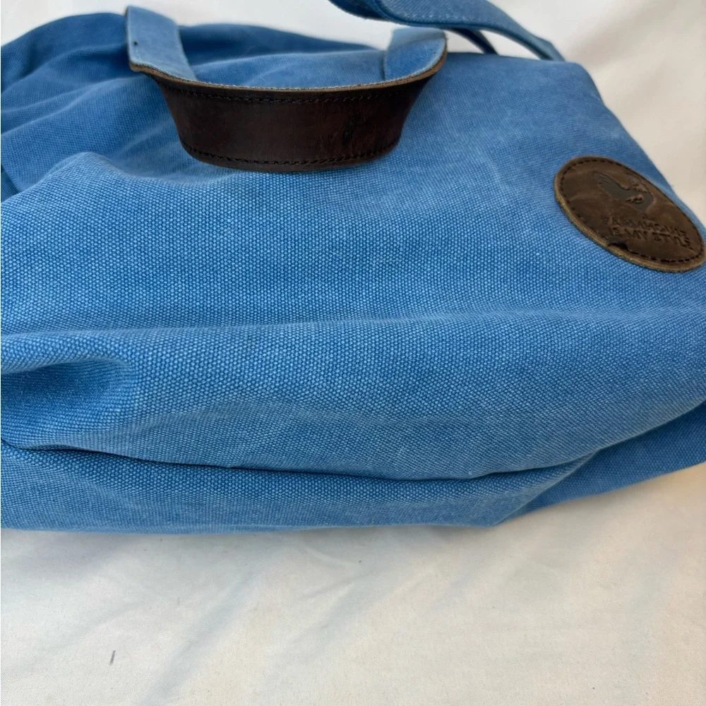 Farmhouse Is My Style Blue Tote‎ with leather accents and Zip Closure